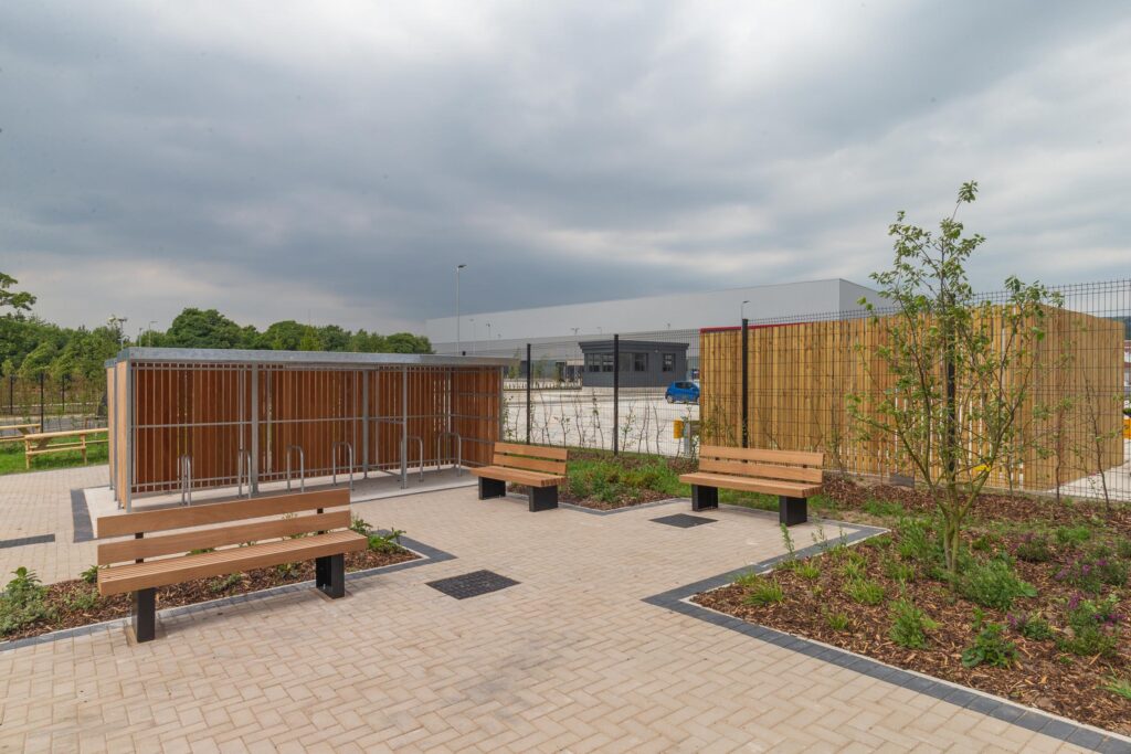 Landscaped amenity area completed at Arrow Point Bolton